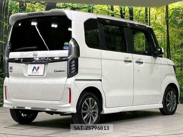 Honda N BOX CUSTOM 2021-05 7962963-17