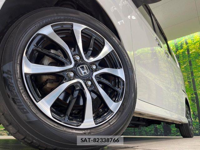 Honda N BOX CUSTOM 2020-05 7980298-11