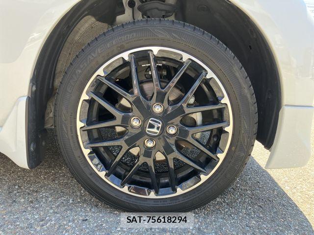 Honda N BOX CUSTOM 2024-05 7980297-27