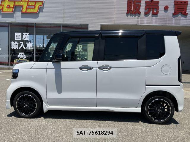 Honda N BOX CUSTOM 2024-05 7980297-8