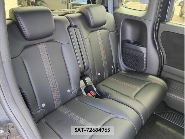Honda N BOX CUSTOM 2022-02 7980299-15