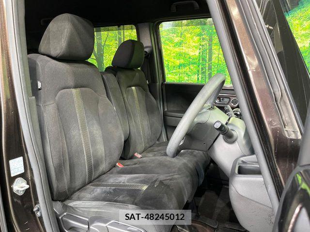 Honda N BOX CUSTOM 2019-09 8037233-9