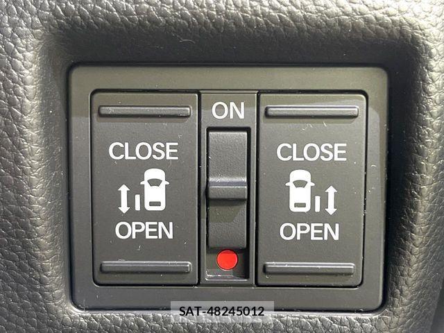 Honda N BOX CUSTOM 2019-09 8037233-5