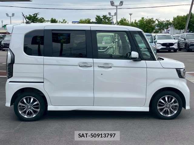 Honda N BOX CUSTOM 2023-08 8037229-18