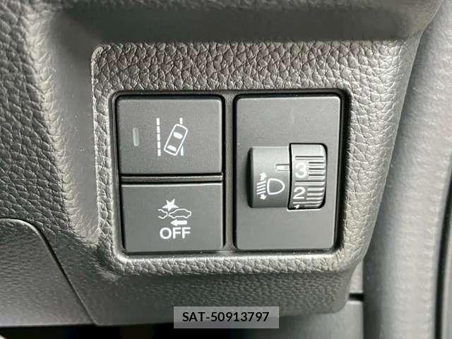 Honda N BOX CUSTOM 2023-08 8037229-4
