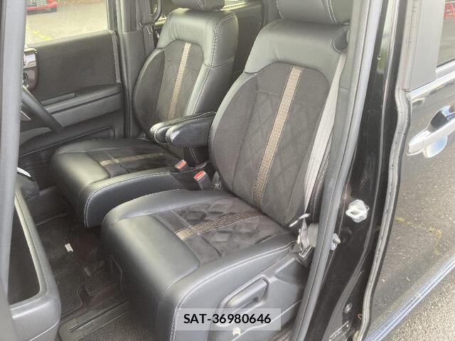 Honda N BOX CUSTOM 2018-01 8037234-16