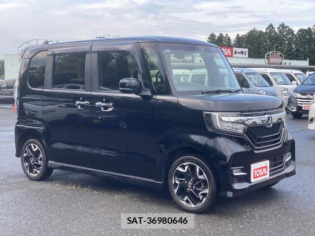 Honda N BOX CUSTOM 2018-01 8037234-22