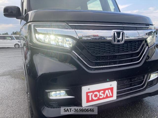 Honda N BOX CUSTOM 2018-01 8037234-27