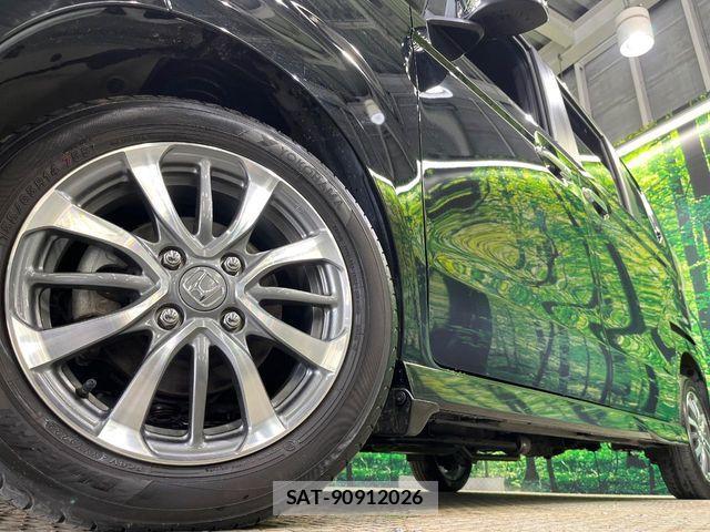 Honda N BOX CUSTOM 2022-11 8037230-13