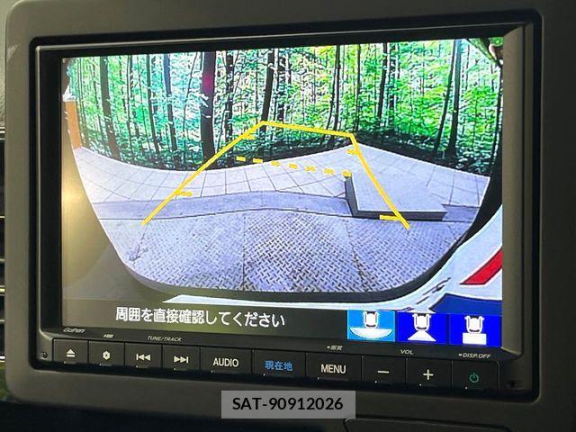Honda N BOX CUSTOM 2022-11 8037230-3