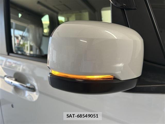 Honda N BOX CUSTOM 2020-01 8037231-12