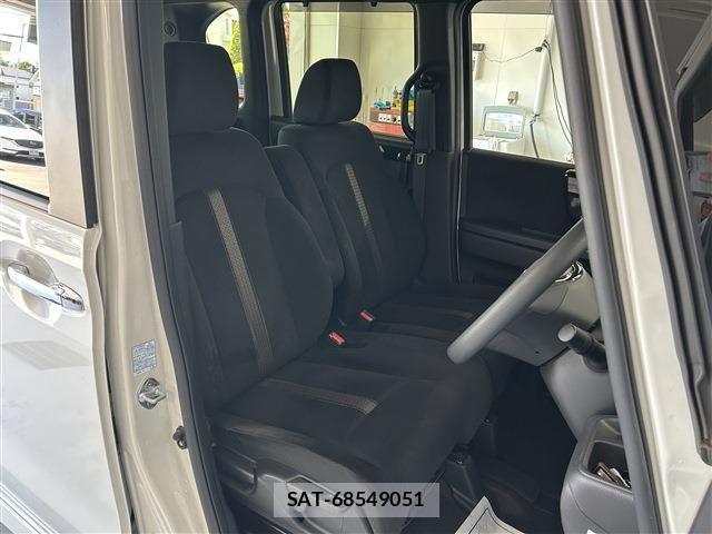 Honda N BOX CUSTOM 2020-01 8037231-22