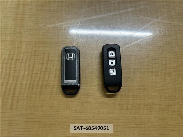Honda N BOX CUSTOM 2020-01 8037231-29