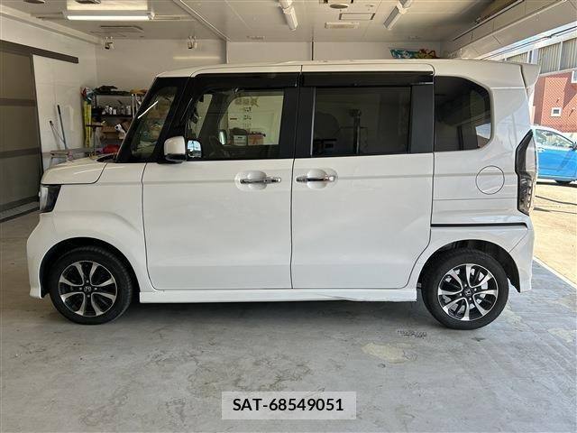 Honda N BOX CUSTOM 2020-01 8037231-7
