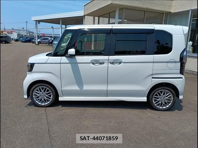 Honda N BOX CUSTOM 2021-02 8074908-4