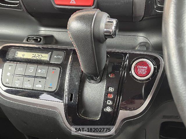 Honda N BOX CUSTOM 2015-03 8100810-19