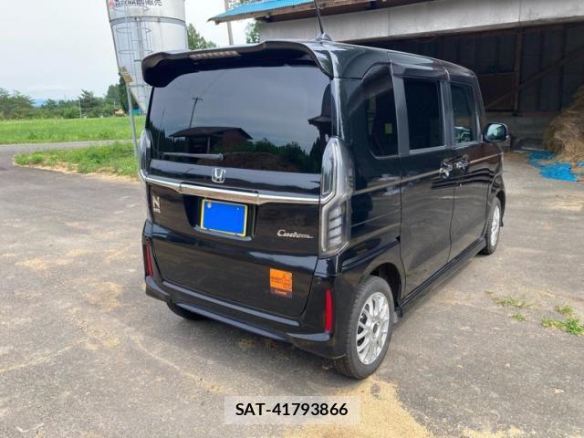 Honda N BOX CUSTOM 2017-10 8100812-9