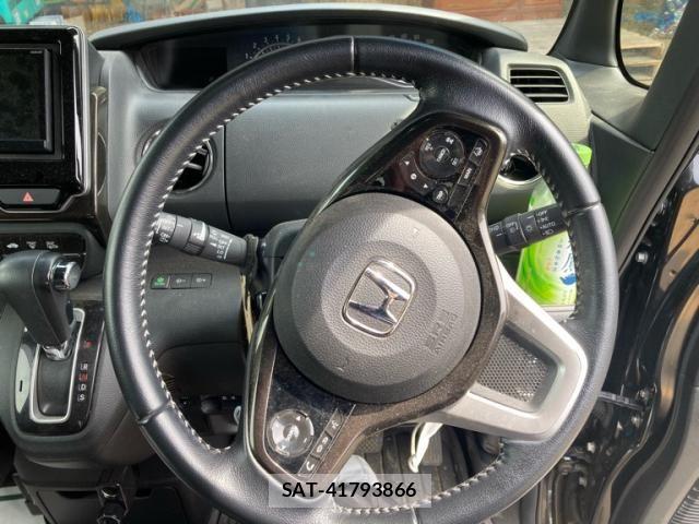 Honda N BOX CUSTOM 2017-10 8100812-20
