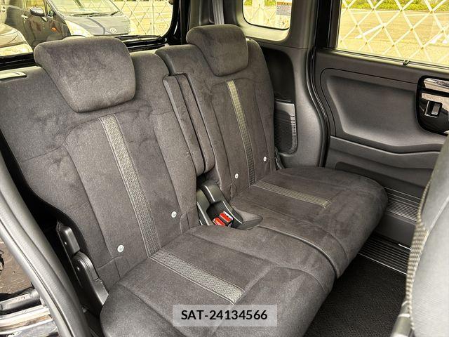 Honda N BOX CUSTOM 2021-08 8100811-13