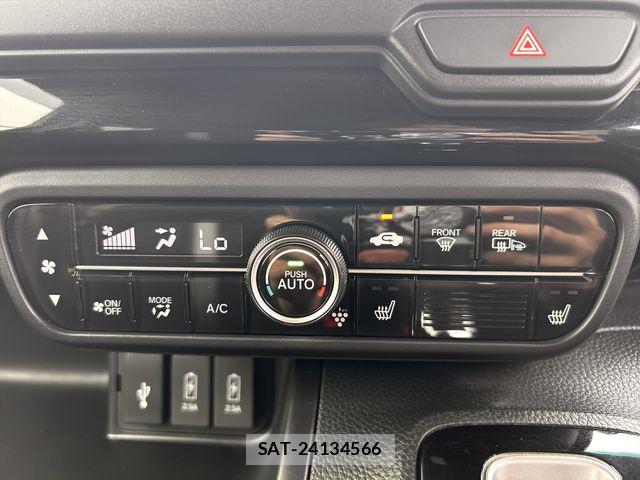 Honda N BOX CUSTOM 2021-08 8100811-24