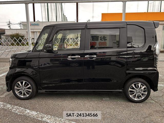 Honda N BOX CUSTOM 2021-08 8100811-7