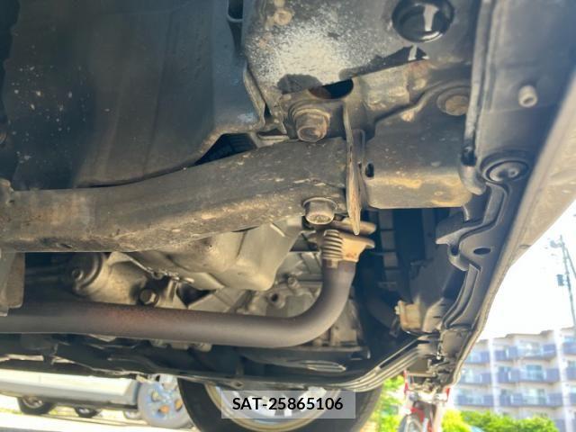 Honda N BOX CUSTOM 2015-07 8100813-9