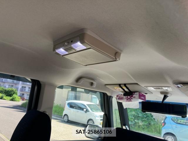 Honda N BOX CUSTOM 2015-07 8100813-23