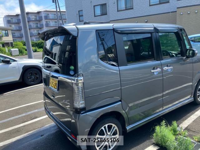 Honda N BOX CUSTOM 2015-07 8100813-2