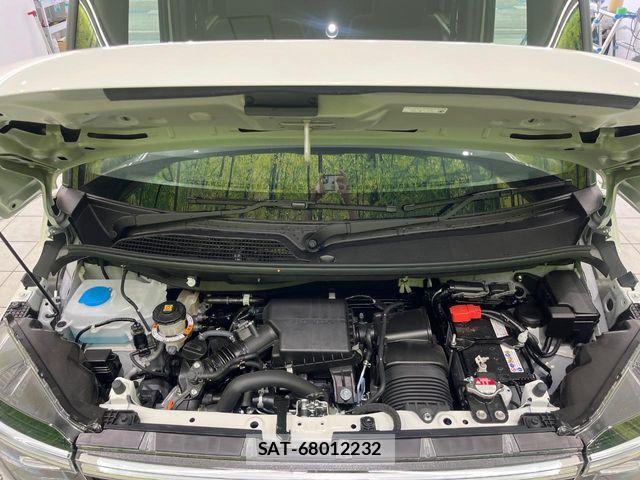 Honda N BOX CUSTOM 2026-06 8100808-17