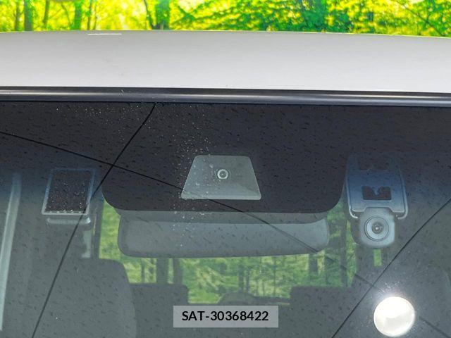 Honda N BOX CUSTOM 2021-05 8100809-2