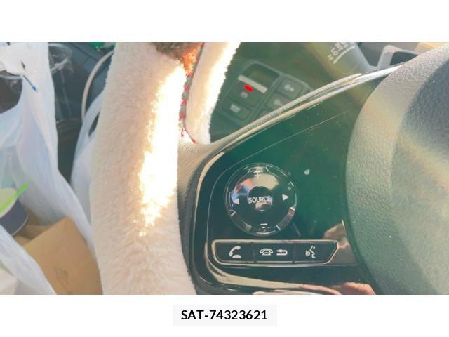 Honda N BOX CUSTOM 2023-08 8146306-13