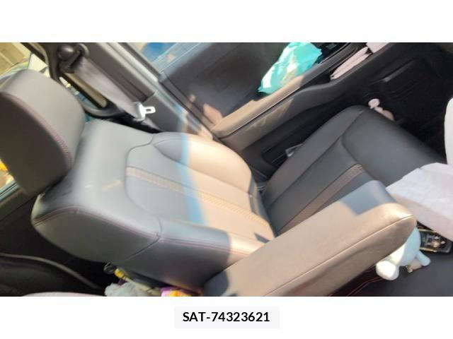 Honda N BOX CUSTOM 2023-08 8146306-17