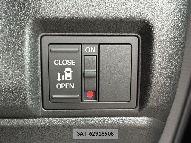 Honda N BOX CUSTOM 2026-07 8158905-27