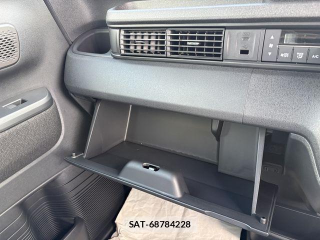 Honda N BOX CUSTOM 2026-07 8158906-29