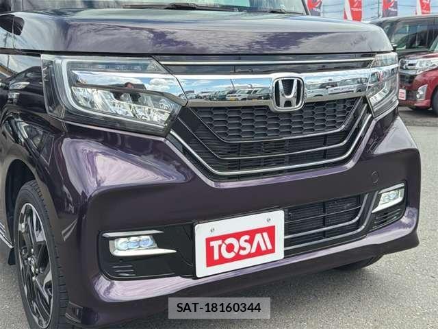 Honda N BOX CUSTOM 2018-01 8209127-15