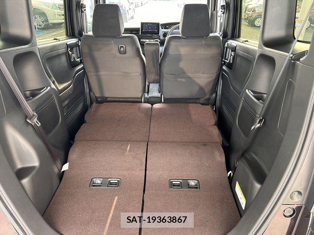 Honda N BOX CUSTOM 2018-02 8209131-15