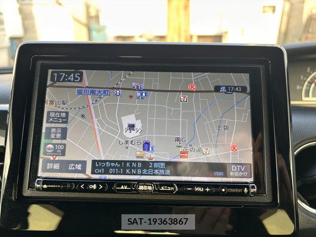 Honda N BOX CUSTOM 2018-02 8209131-18