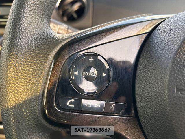 Honda N BOX CUSTOM 2018-02 8209131-23