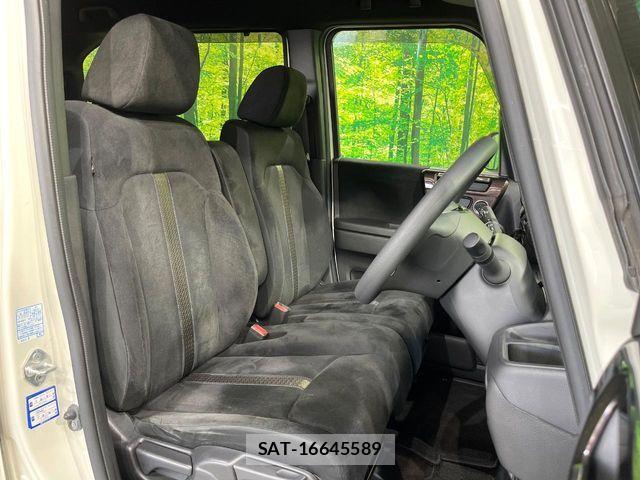 Honda N BOX CUSTOM 2017-11 8209129-9