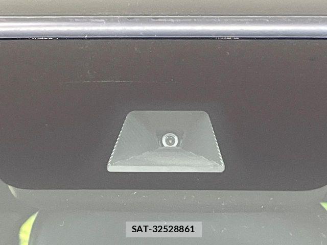 Honda N BOX CUSTOM 2021-11 8209128-2
