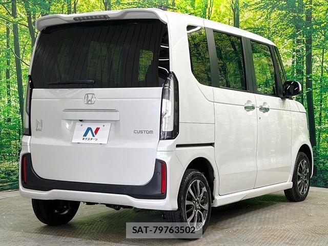 Honda N BOX CUSTOM 2024-06 8209124-17