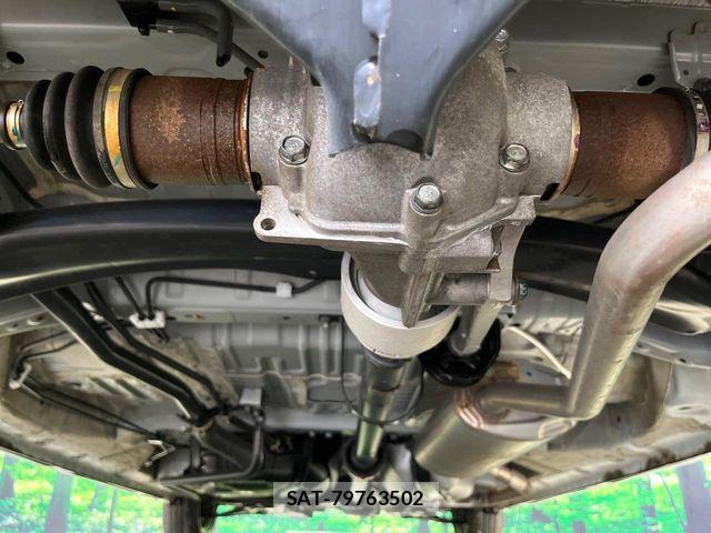 Honda N BOX CUSTOM 2024-06 8209124-19