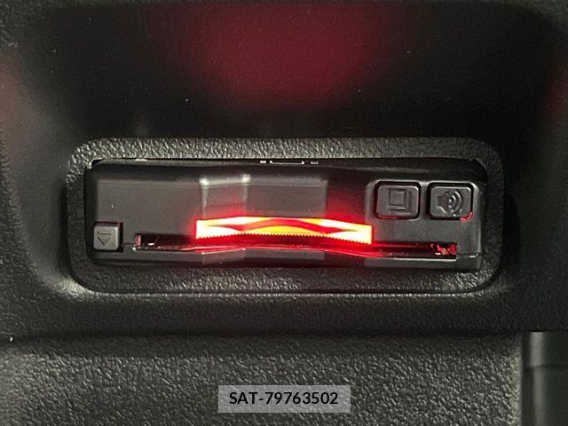 Honda N BOX CUSTOM 2024-06 8209124-8