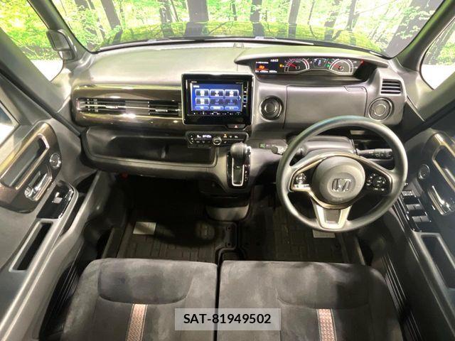 Honda N BOX CUSTOM 2018-11 8231064-2