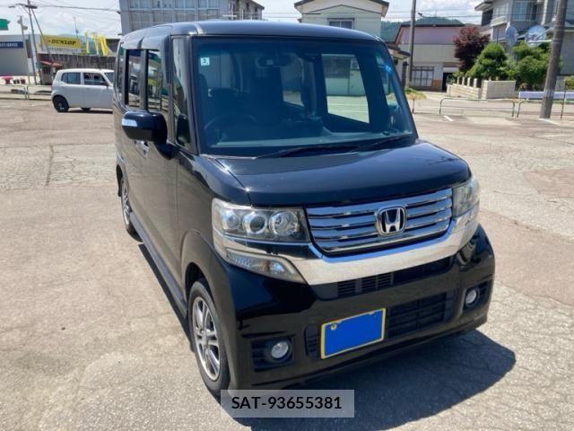 Honda N BOX CUSTOM 2014-03 8231070-1