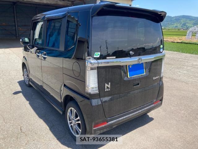 Honda N BOX CUSTOM 2014-03 8231070-8