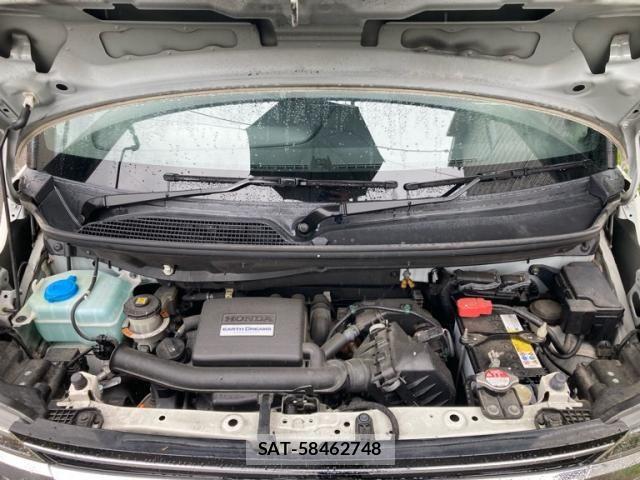 Honda N BOX CUSTOM 2018-09 8231069-12