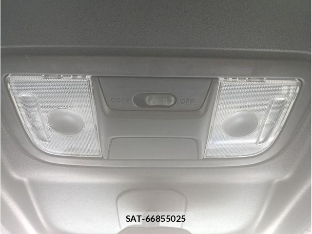 Honda N BOX CUSTOM 2021-08 8231063-15