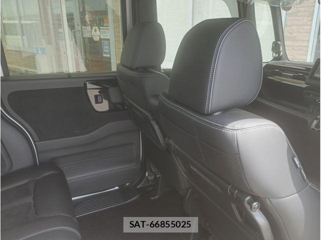 Honda N BOX CUSTOM 2021-08 8231063-4