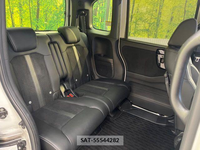Honda N BOX CUSTOM 2023-07 8231062-8